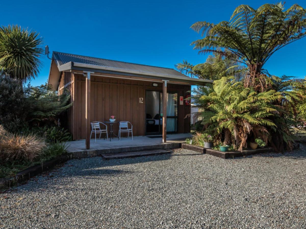 Buller Bridge Motel Westport Extérieur photo