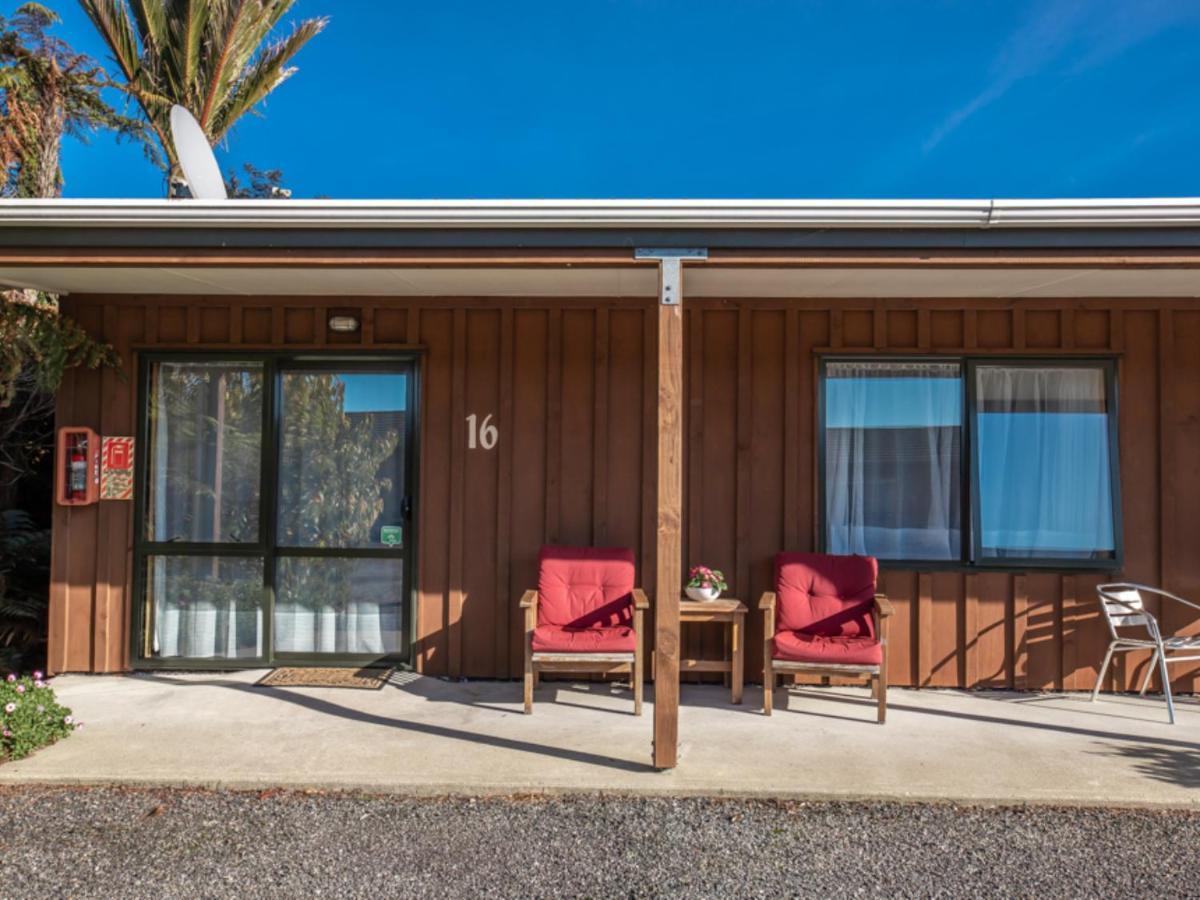 Buller Bridge Motel Westport Extérieur photo