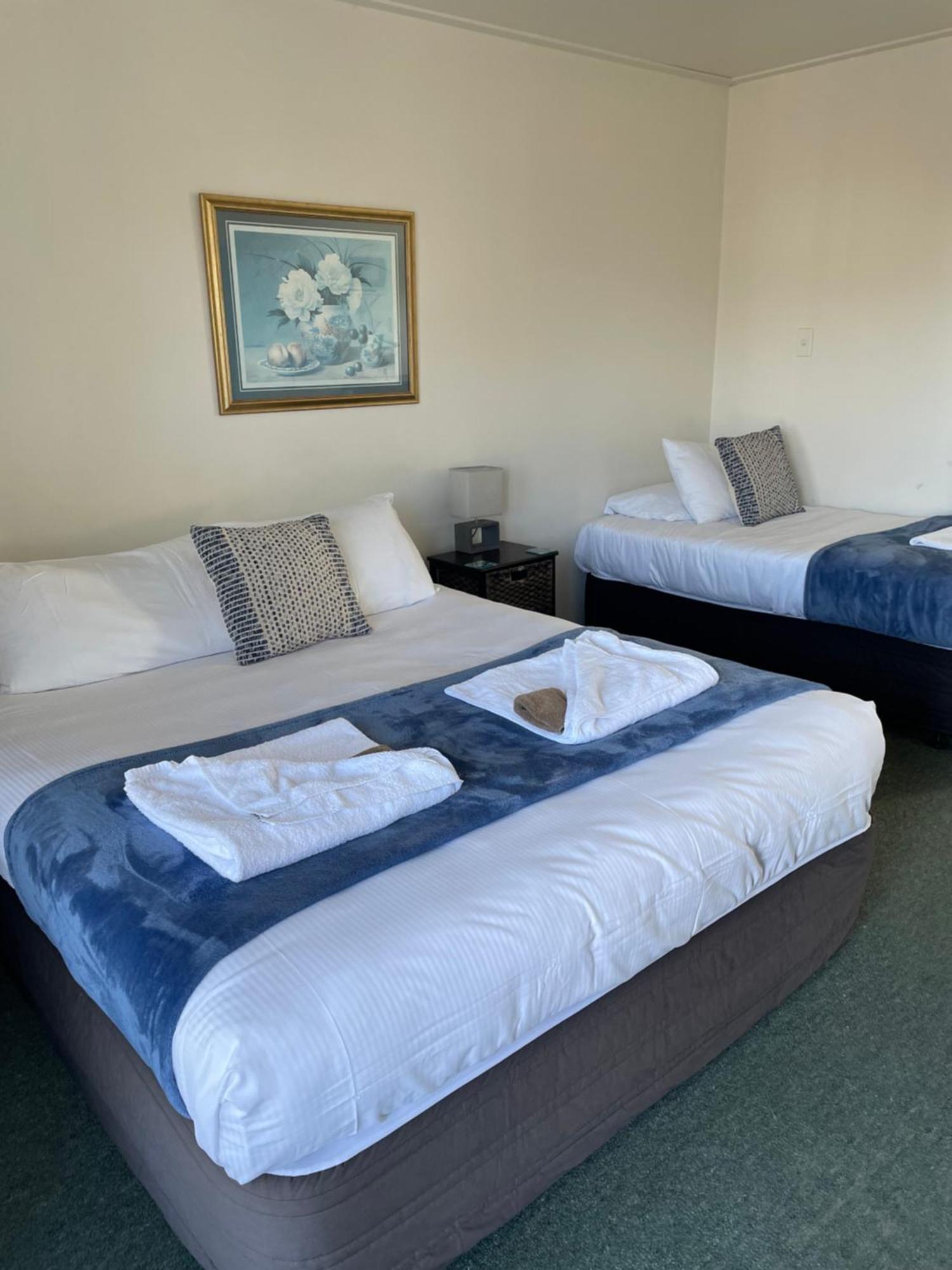 Buller Bridge Motel Westport Extérieur photo