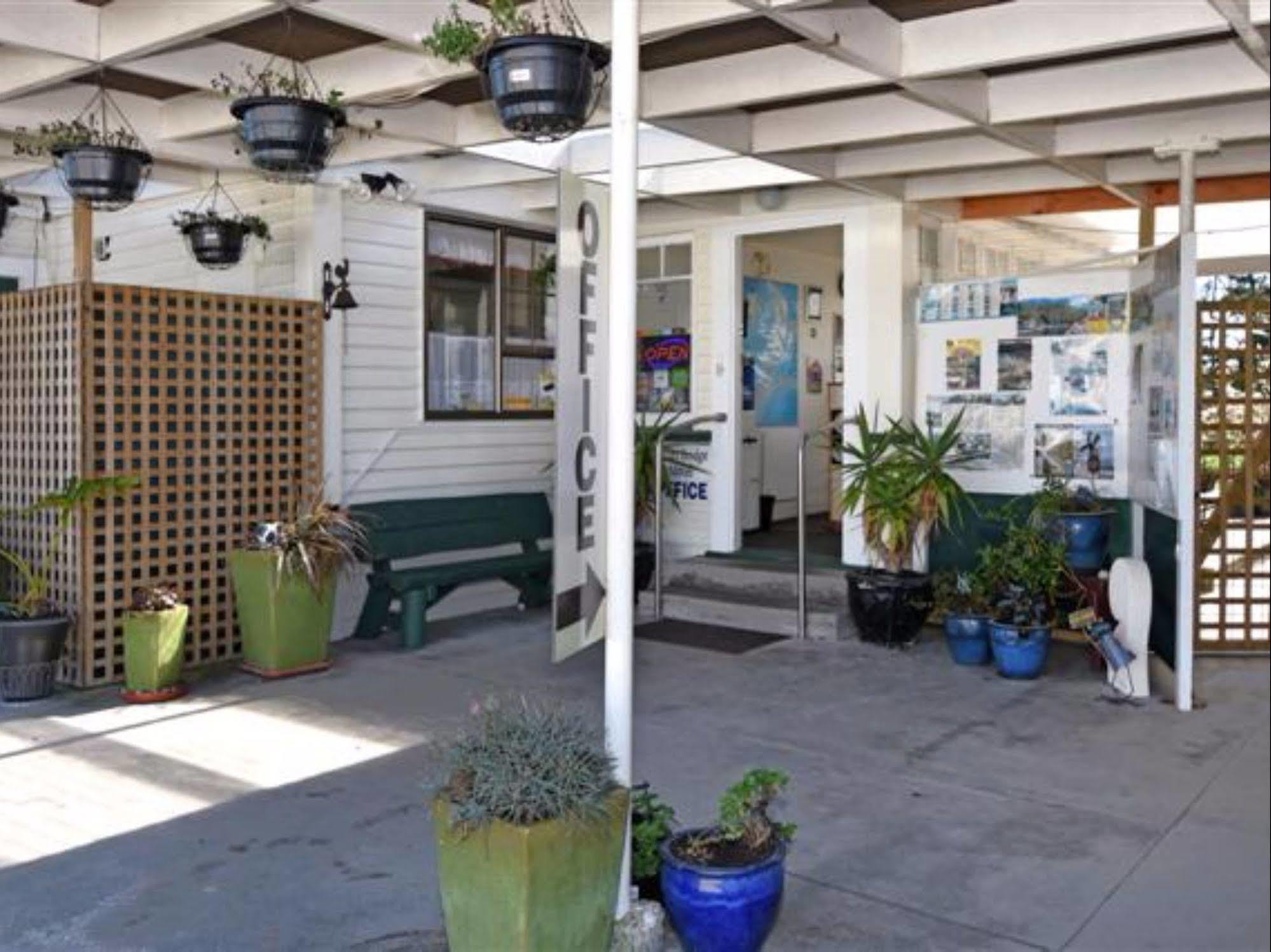 Buller Bridge Motel Westport Extérieur photo