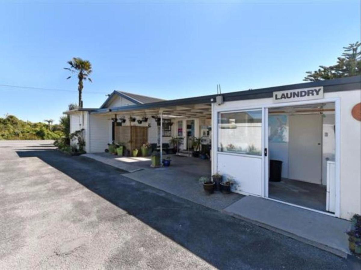 Buller Bridge Motel Westport Extérieur photo