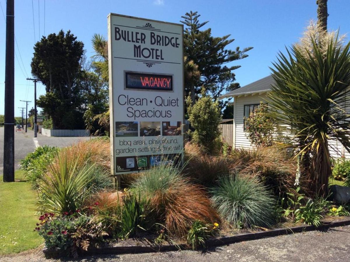 Buller Bridge Motel Westport Extérieur photo