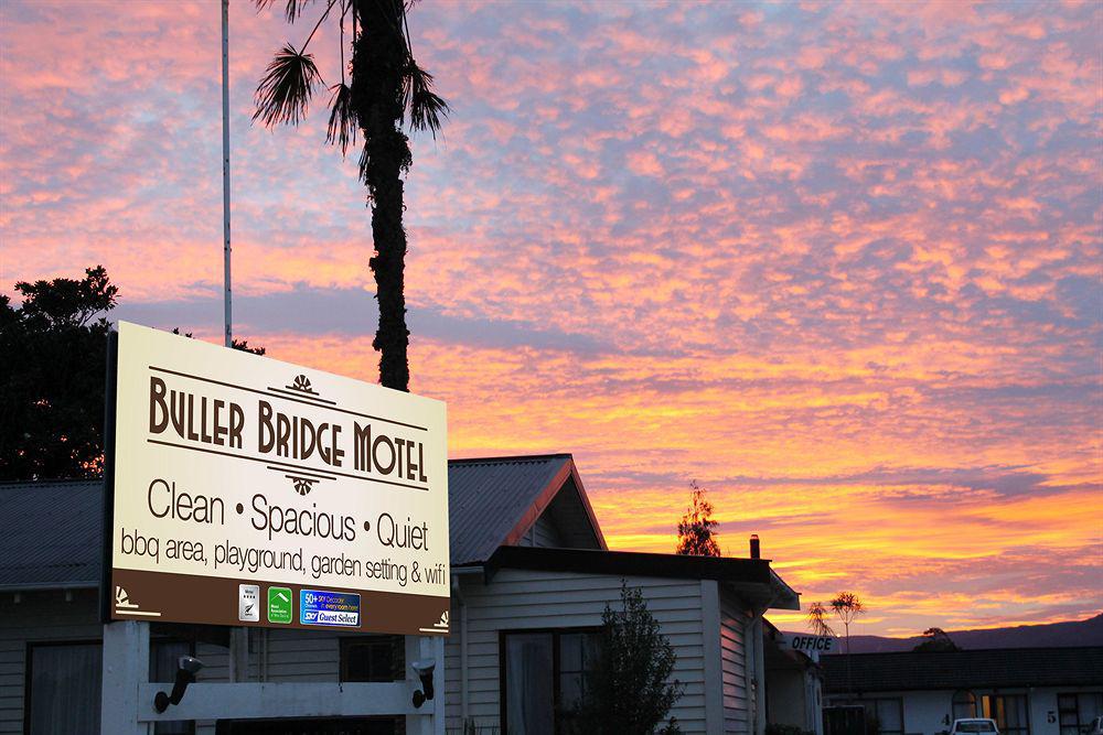 Buller Bridge Motel Westport Extérieur photo